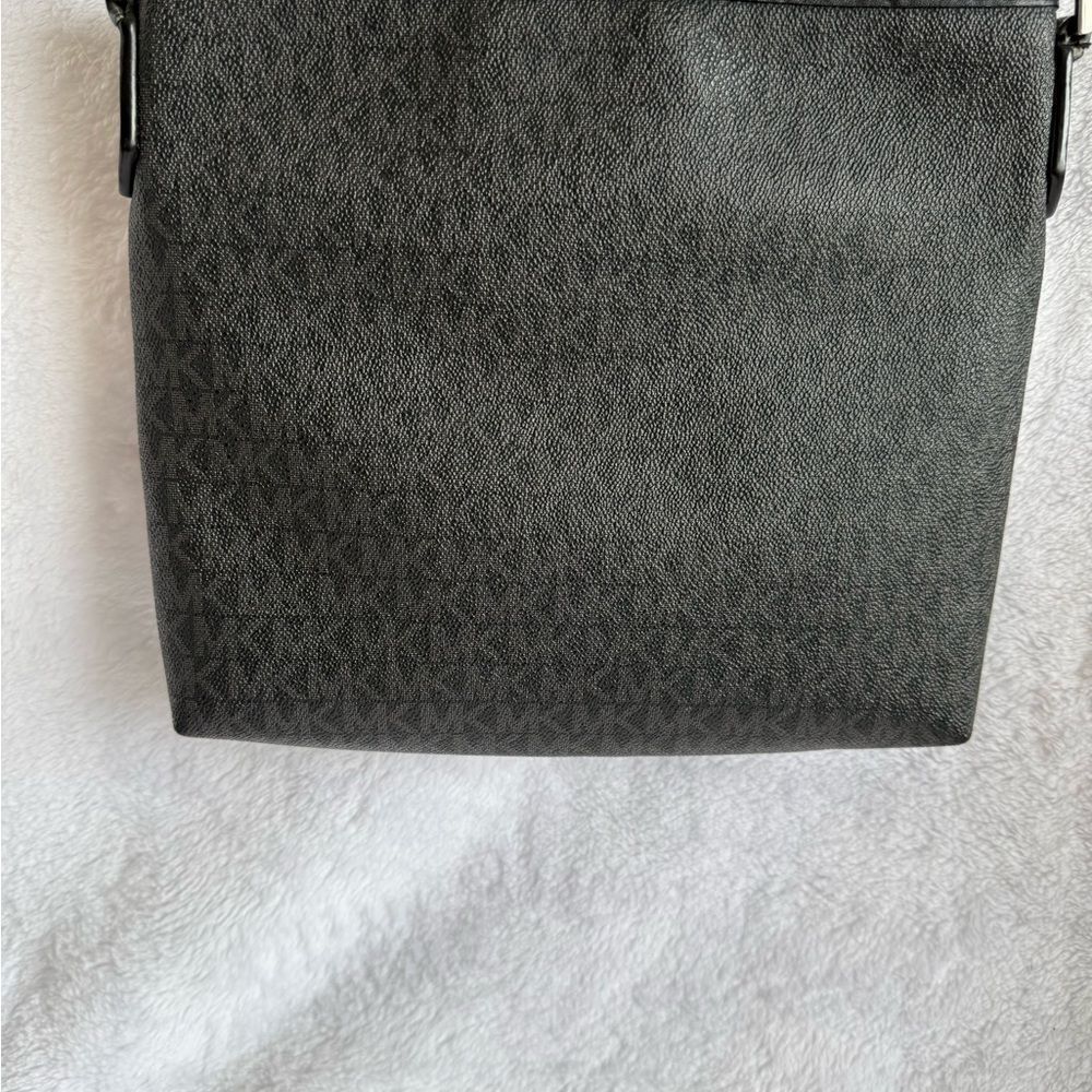 Michael Kors Monogrammed Crossbody - Picture 12 of 15